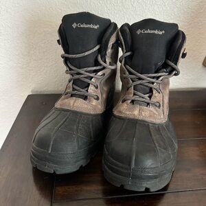 Columbia Men’s Falmouth Winter/Snow Boots (10.5)